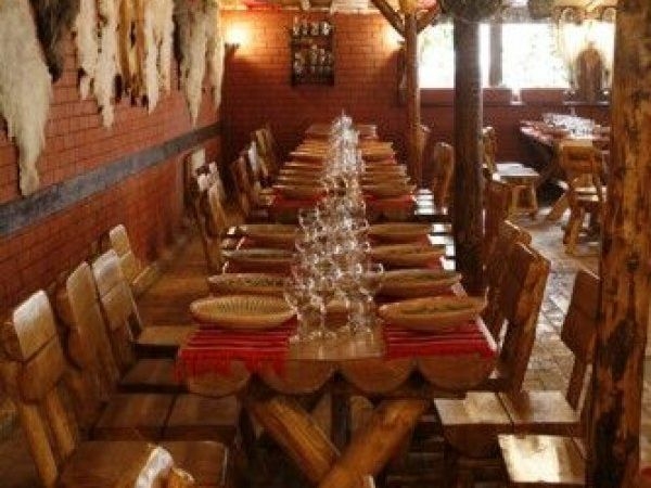 cazare Restaurant Hanul Voievozilor poza