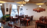 cazare Restaurant Bucharest  West poza