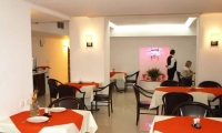 cazare Restaurant Namaste poza