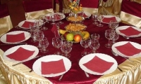 cazare Restaurant Party Saloon poza