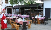 cazare Restaurant Tamas Bistro poza