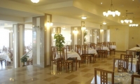 cazare Restaurant Comandor poza