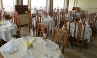 cazare Restaurant Comandor poza