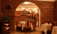 cazare Restaurant Pierre poza