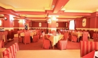 cazare Restaurant Trandafirul Galben poza