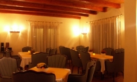 cazare Restaurant Casa Erika poza