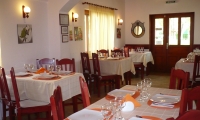 cazare Restaurant Casa Din Parc poza