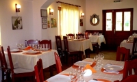 cazare Restaurant Casa Din Parc poza
