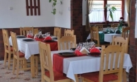 cazare Restaurant Szepasszony poza