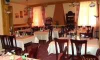 cazare Restaurant Dana 1 poza