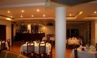 cazare Restaurant Wells poza