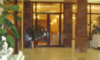 cazare Restaurant Hotel President poza