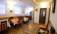 cazare Restaurant Dealul Melcilor din Brasov poza